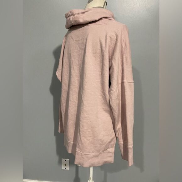 Calvin Klein Women’s Turtleneck - Picture 5 of 9